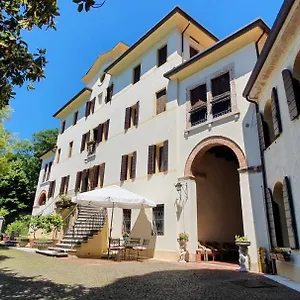 Flangini Bed & Breakfast